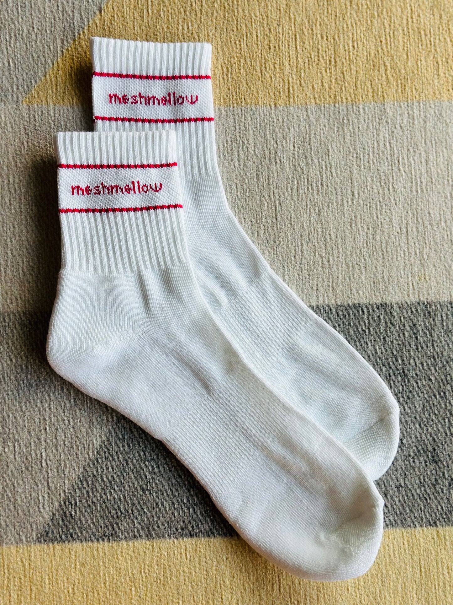 Meshmellow Unisex Throwback Sock